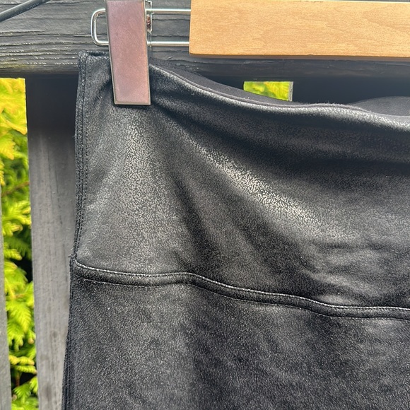 M. Rena High Waist Leggings - Picture 1 of 13